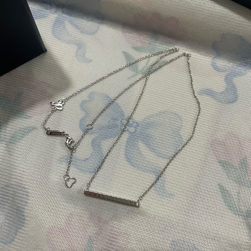 Chopard Silver Geometric Bar Necklace in Polished Silver - Picture 8 of 11